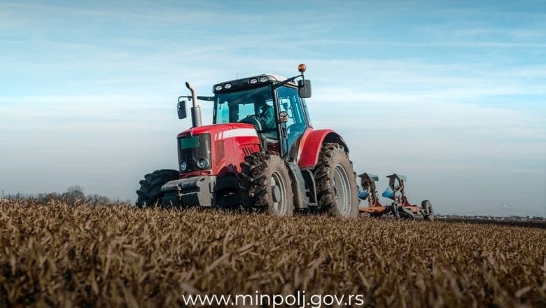 SAOPŠTENJE MINISTARSTVA – Prijava parcela za podsticaje po hektaru
