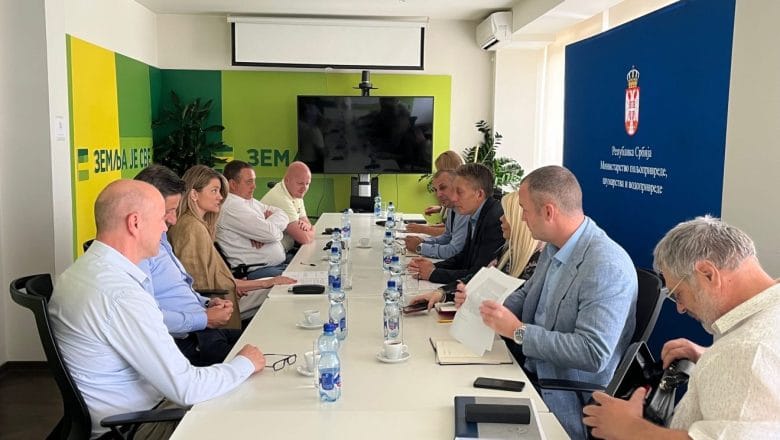 Dogovoren nastavak dobre i konstruktivne saradnje Ministarstva poljoprivrede i Udruženja odgajivača svinja Srbije