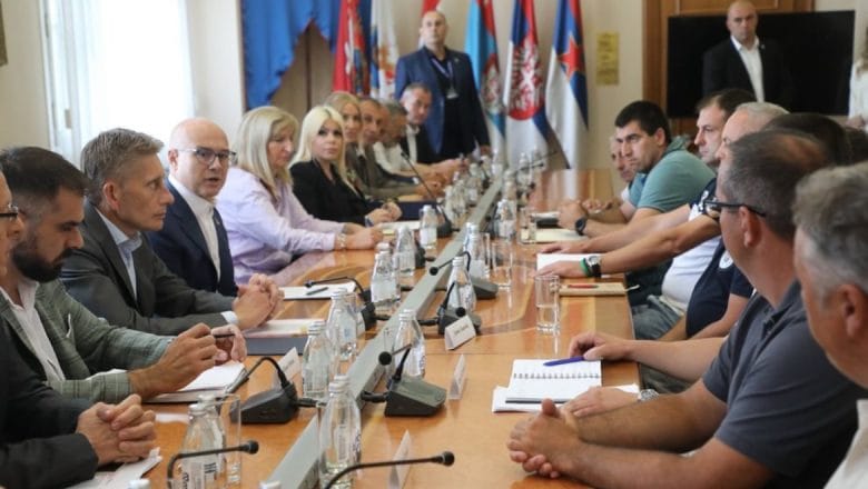 U najskorijem roku predložiti izmene Zakona o podsticajima u poljoprivredi