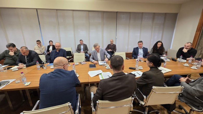 Glamočić na sednici PKS: Dijalog o stočarstvu bez konkretnih rokova i rešenja