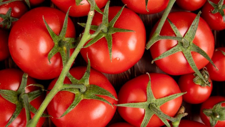 RAZLIKA IZMEĐU ORGANSKOG I VEŠTAČKOG PARADAJZA?