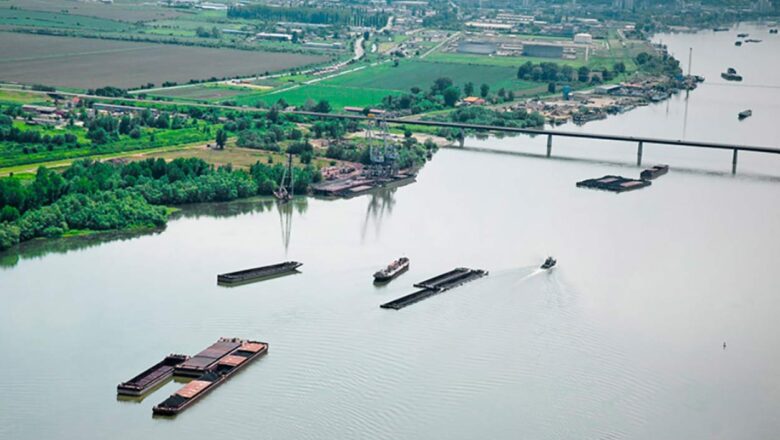 STOČARI PREDLAŽU IZGRADNJU MALE LUKE NA DUNAVU ZA PROMET GOVEDA I OVACA
